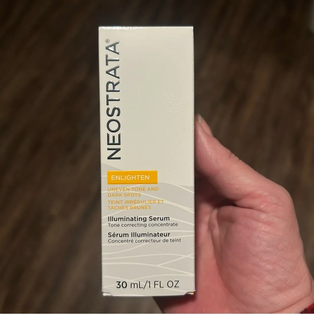 NeoStrata Enlighten Illuminating Serum 30 mL – Brightening & Tone Correcting
